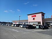 【スーパー】ラ・ムー篠山店様まで979ｍ