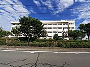 【小学校】新潟市立東中野山小学校まで500ｍ