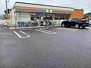 【コンビニエンスストア】セブンイレブン 太田市東長岡店まで900ｍ