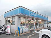 【コンビニエンスストア】ローソン光室積松原店まで230ｍ