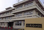 【小学校】福島市立森合小学校まで700ｍ