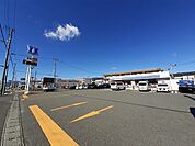 【コンビニエンスストア】ローソン 高知市南久保店まで750ｍ