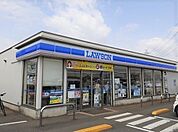 【コンビニエンスストア】ローソン上尾上平店まで570ｍ
