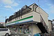 【コンビニエンスストア】ファミリーマート壗下店まで240ｍ