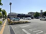【スーパー】鶴屋フーディワン楠店まで750ｍ