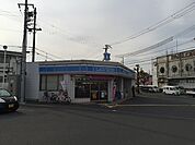 【コンビニエンスストア】ローソン 岸和田中井町店まで566ｍ