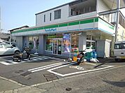 【コンビニエンスストア】ファミリーマート椎迫店まで600ｍ