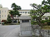 【小学校】牧野小学校まで550ｍ