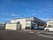 【コンビニエンスストア】セブンイレブン茂木町店まで850ｍ
