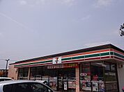 【コンビニエンスストア】セブンイレブン郡山日出山南台店まで200ｍ