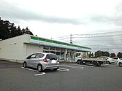 【コンビニエンスストア】ファミリーマート石橋工業団地まで800ｍ