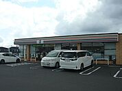 【コンビニエンスストア】セブンイレブン吉野帯迫中央店まで1100ｍ