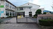 【小学校】東郷西小学校まで850ｍ