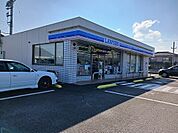 【コンビニエンスストア】ローソン　高島店様まで500ｍ