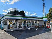 【コンビニエンスストア】ファミリーマート四国中央大柏店まで701ｍ