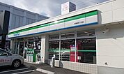 【コンビニエンスストア】ファミリーマートまで700ｍ