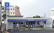 【コンビニエンスストア】ローソン　広島東本浦町店まで70ｍ