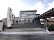 【総合病院】松山市医師会様まで230ｍ
