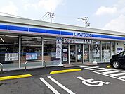 【コンビニエンスストア】ローソン 牛久田宮町店まで450ｍ