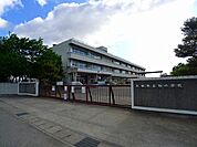 【小学校】太田旭小学校まで1400ｍ