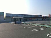【レンタルビデオ】ＴＳＵＴＡＹＡ大泉店まで1900ｍ