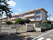 【小学校】前橋市立総社小学校まで800ｍ