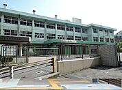 【中学校】亀山中学校まで1500ｍ