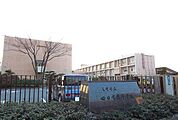 【高校】四日市高校まで1000ｍ