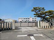 【小学校】鈴鹿市立若松小学校まで101ｍ
