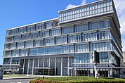 【市役所・区役所】岩国市役所まで350ｍ