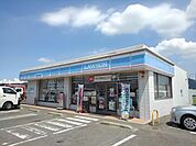 【コンビニエンスストア】ローソン綾歌町栗熊西店まで210ｍ