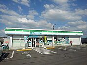 【コンビニエンスストア】ファミリーマート善通寺稲木店まで50ｍ