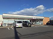 【コンビニエンスストア】セブンイレブン半田板山町店まで421ｍ