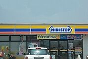 【コンビニエンスストア】ミニストップ小村町店さんまで1000ｍ