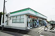 【コンビニエンスストア】ファミリーマートまで400ｍ