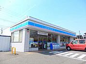 【コンビニエンスストア】ローソン桑名星見ヶ丘店まで400ｍ