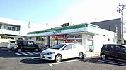 【コンビニエンスストア】ファミリーマートまで650ｍ