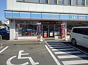 【コンビニエンスストア】ローソン養父町店まで480ｍ