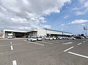 【ドラッグストア】カワチ薬品大河原店まで62ｍ