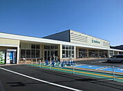 【スーパー】フレンドマート　南郷店まで800ｍ