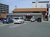 【コンビニエンスストア】セブンイレブン八日市上之町店様まで970ｍ