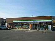 【コンビニエンスストア】ファミリーマート新屋日吉町店まで550ｍ