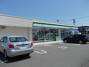 【コンビニエンスストア】ファミリーマート　大仙幸町店まで1000ｍ