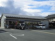 【コンビニエンスストア】ローソン彦根大藪店様まで700ｍ