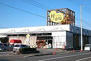 【スーパー】スーパー村の市場まで2200ｍ