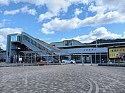 【駅】ＪＲ米原駅まで450ｍ
