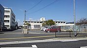 【小学校】田川市立　伊田小学校まで900ｍ