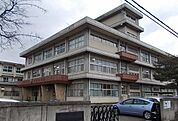 【小学校】福島市立瀬上小学校まで1000ｍ