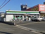 【コンビニエンスストア】ファミリーマート様まで160ｍ