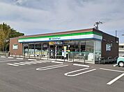 【コンビニエンスストア】ファミリーマート 宇佐辛島店まで220ｍ